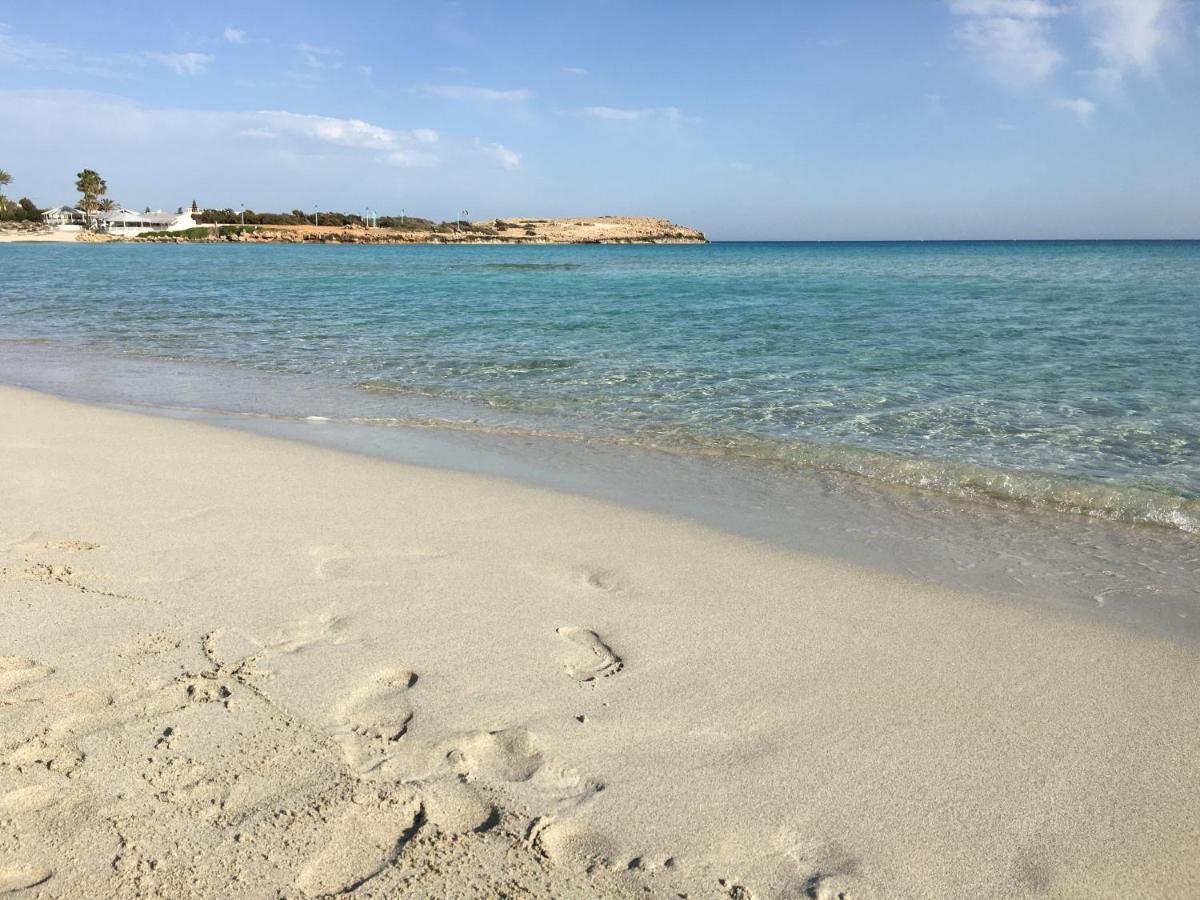 Mythical Sands Resort & Spa, Evilion Apartment Paralimni Bagian luar foto
