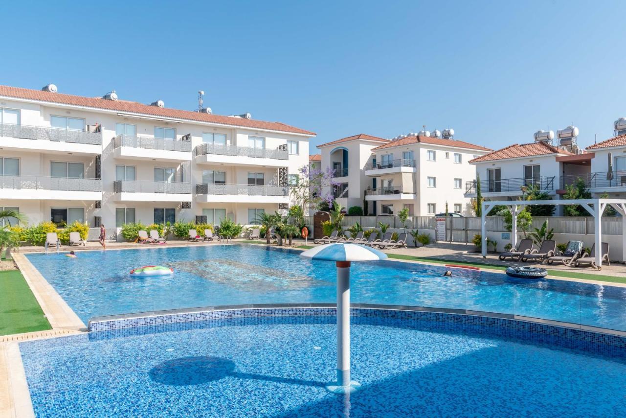 Mythical Sands Resort & Spa, Evilion Apartment Paralimni Bagian luar foto