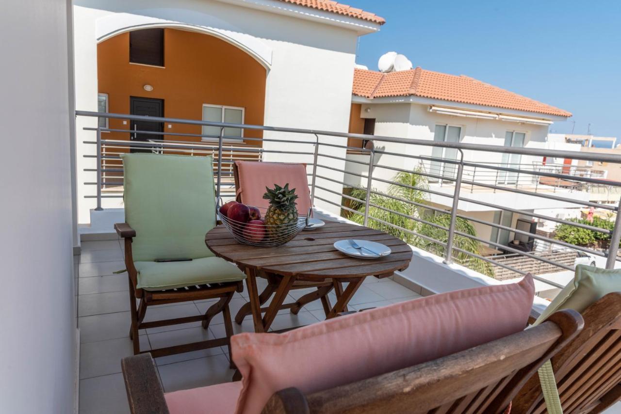Mythical Sands Resort & Spa, Evilion Apartment Paralimni Bagian luar foto